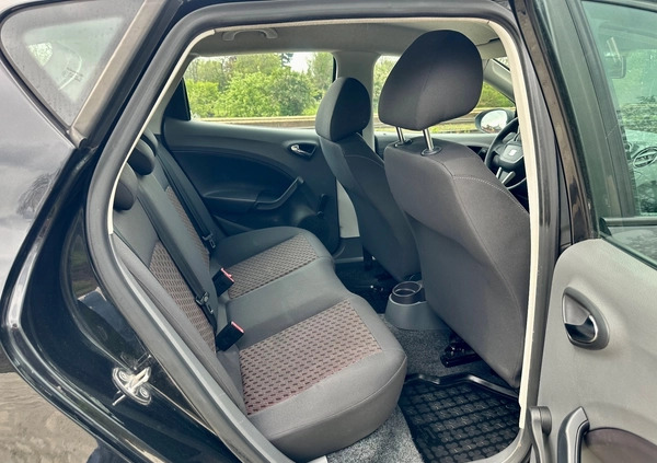 Seat Ibiza cena 13800 przebieg: 230000, rok produkcji 2008 z Wrocław małe 436